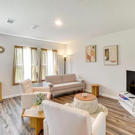 Sunny Palm Coast Home 10 Mi To Flagler Beach!